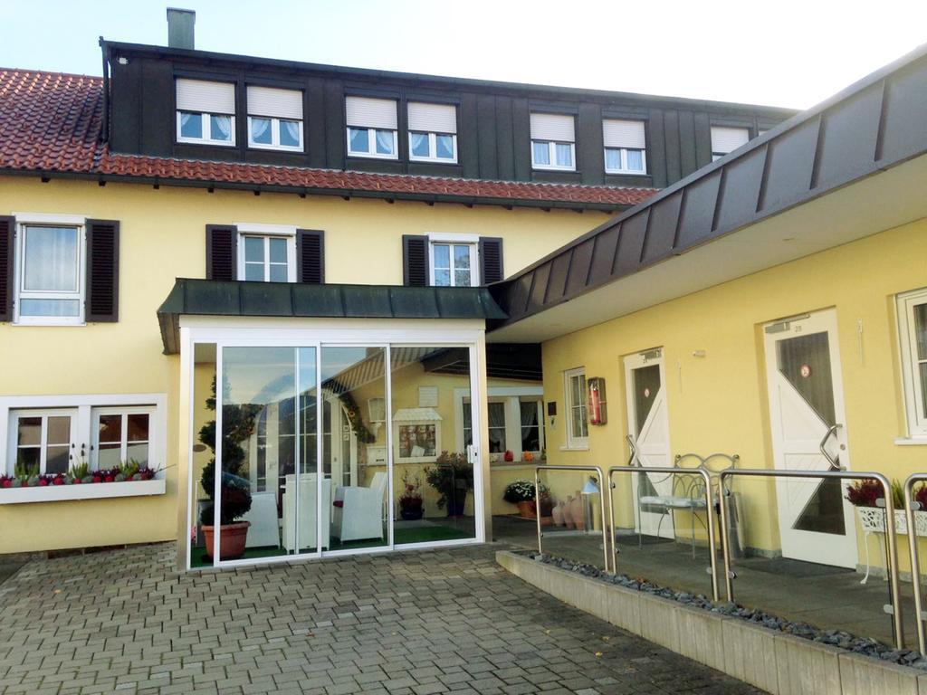 Hotel Garni In Der Breite Albstadt Exteriör bild